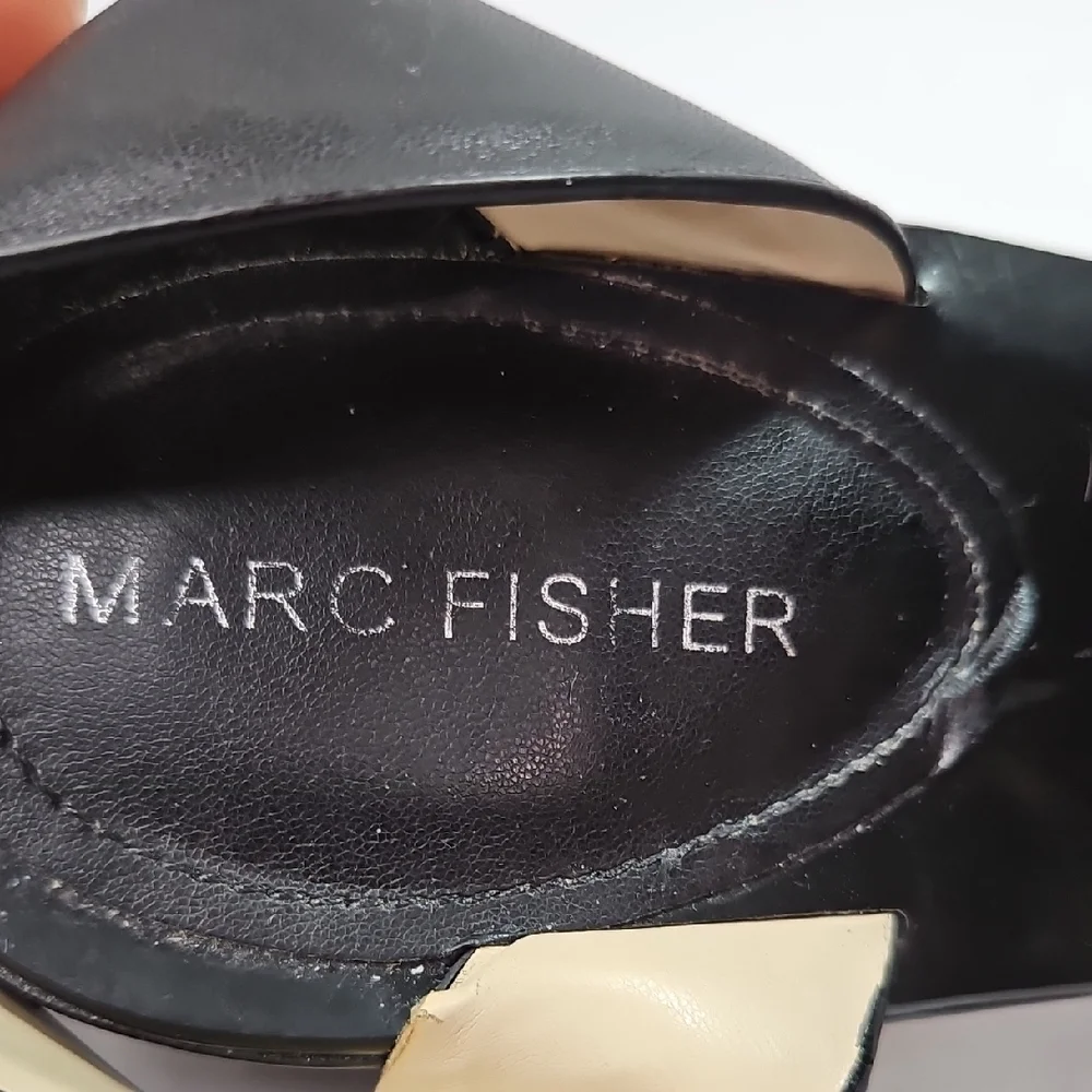 Marc Fisher Black Leather Omelia City Sacked Sandals Size 9.5